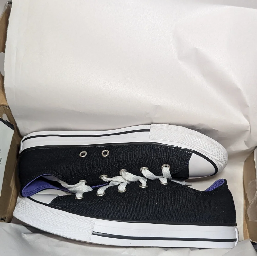 Converse Chuck Taylor All Star Multi-Tongue Low Sneaker Size 3.0